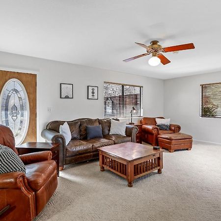 Captivating Continental Country Club Retreat With 4 Bdr And Spacious Deck! Flagstaff Zewnętrze zdjęcie