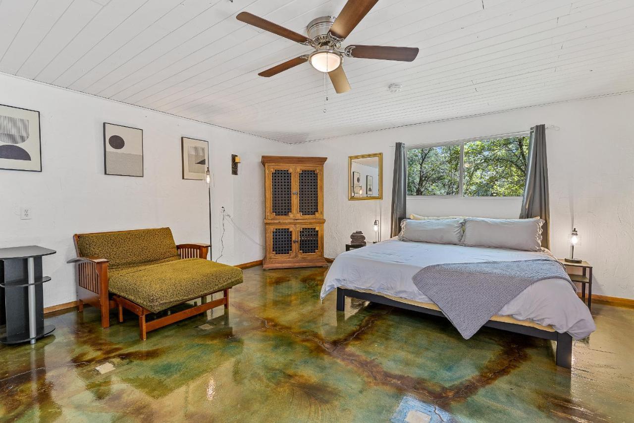 Captivating Continental Country Club Retreat With 4 Bdr And Spacious Deck! Flagstaff Zewnętrze zdjęcie