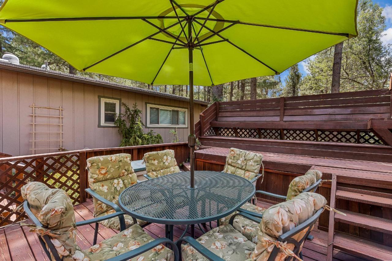Captivating Continental Country Club Retreat With 4 Bdr And Spacious Deck! Flagstaff Zewnętrze zdjęcie